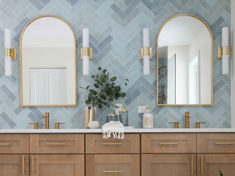 Primary Bathroom Remodel in Mount Prospect and Lama - Updated