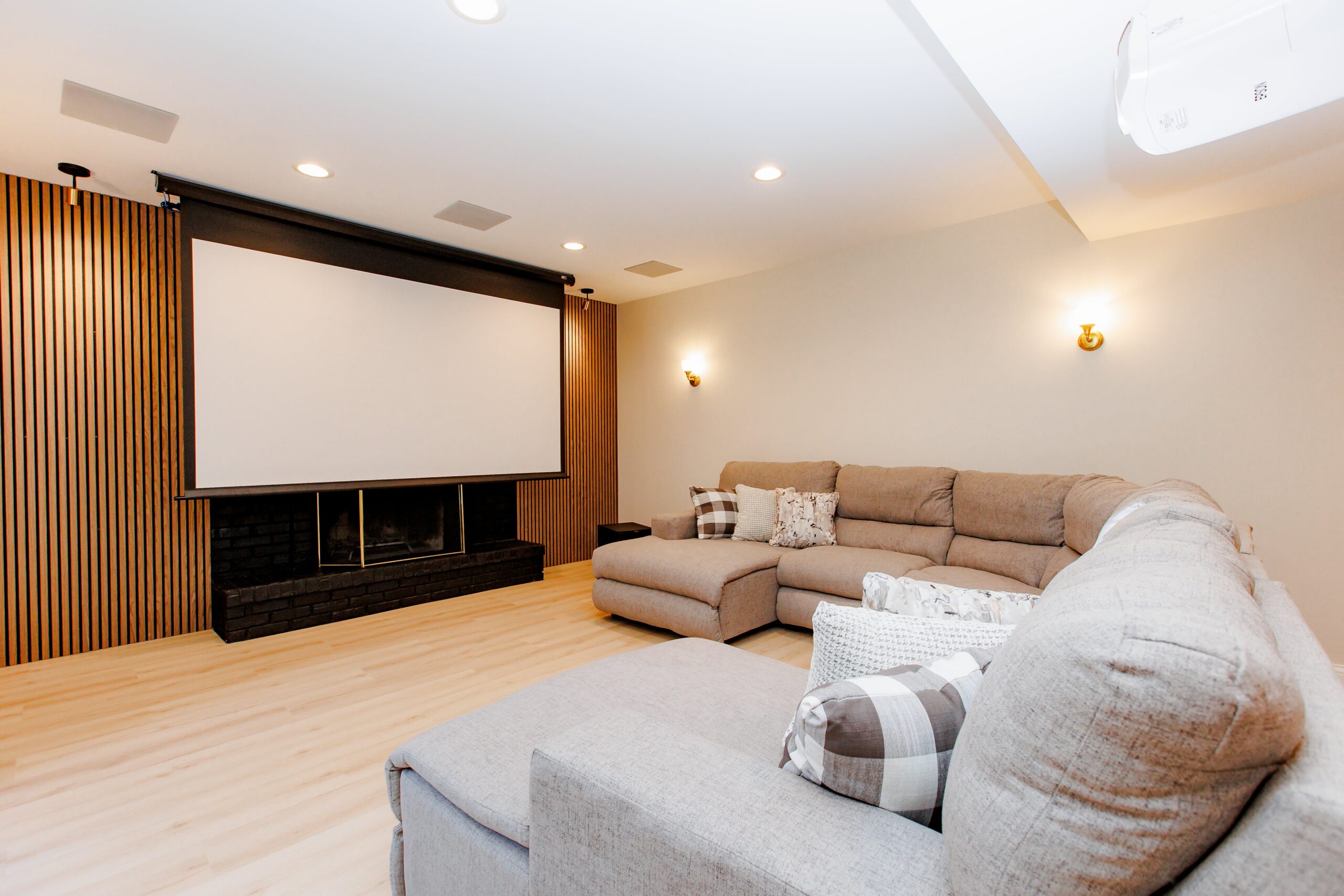 Bottom-of-page-about-us-section-above-our-approach-min-scaled