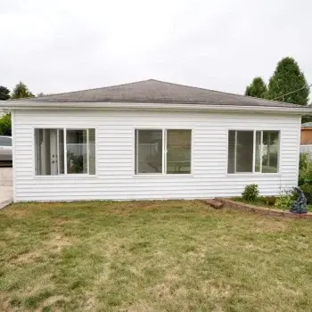 mount-prospect-3-season-addition-005-1600-1000-100-350x350